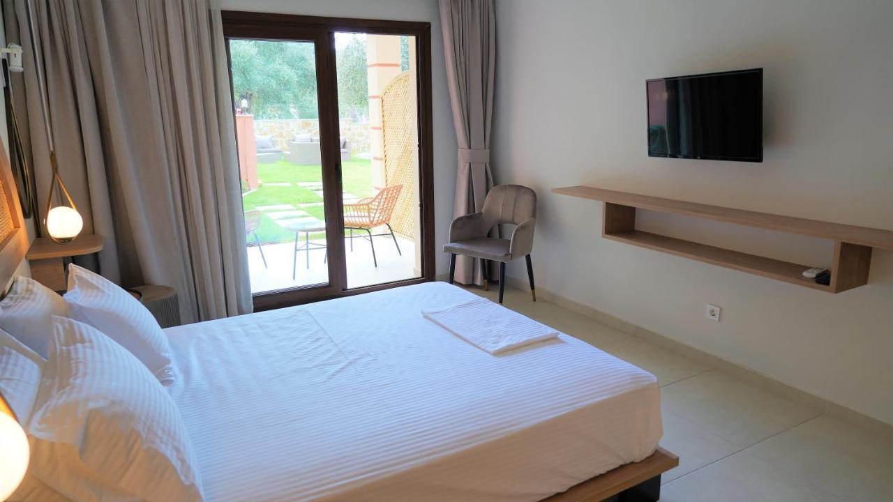 Pagiatakis Suites Parga Esterno foto